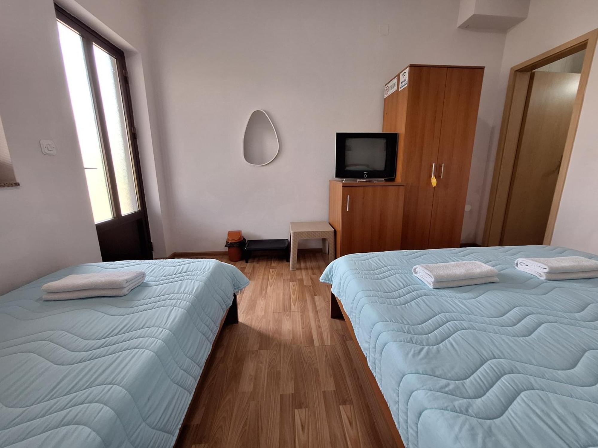 Studio Apartments Oleg Охрид Экстерьер фото